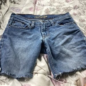 American eagle frayed him denim shorts